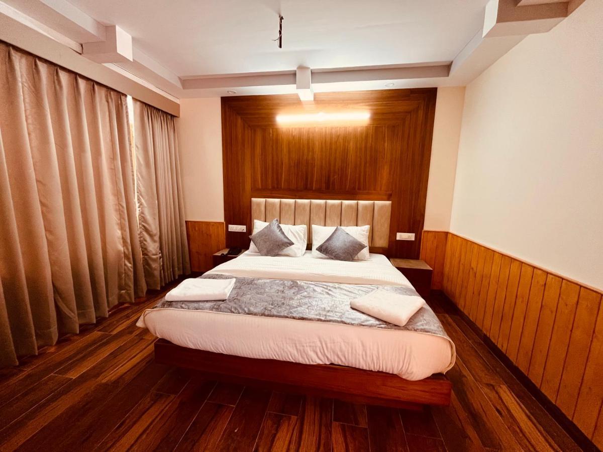Le Green Resort, Mall Road Manali Dış mekan fotoğraf